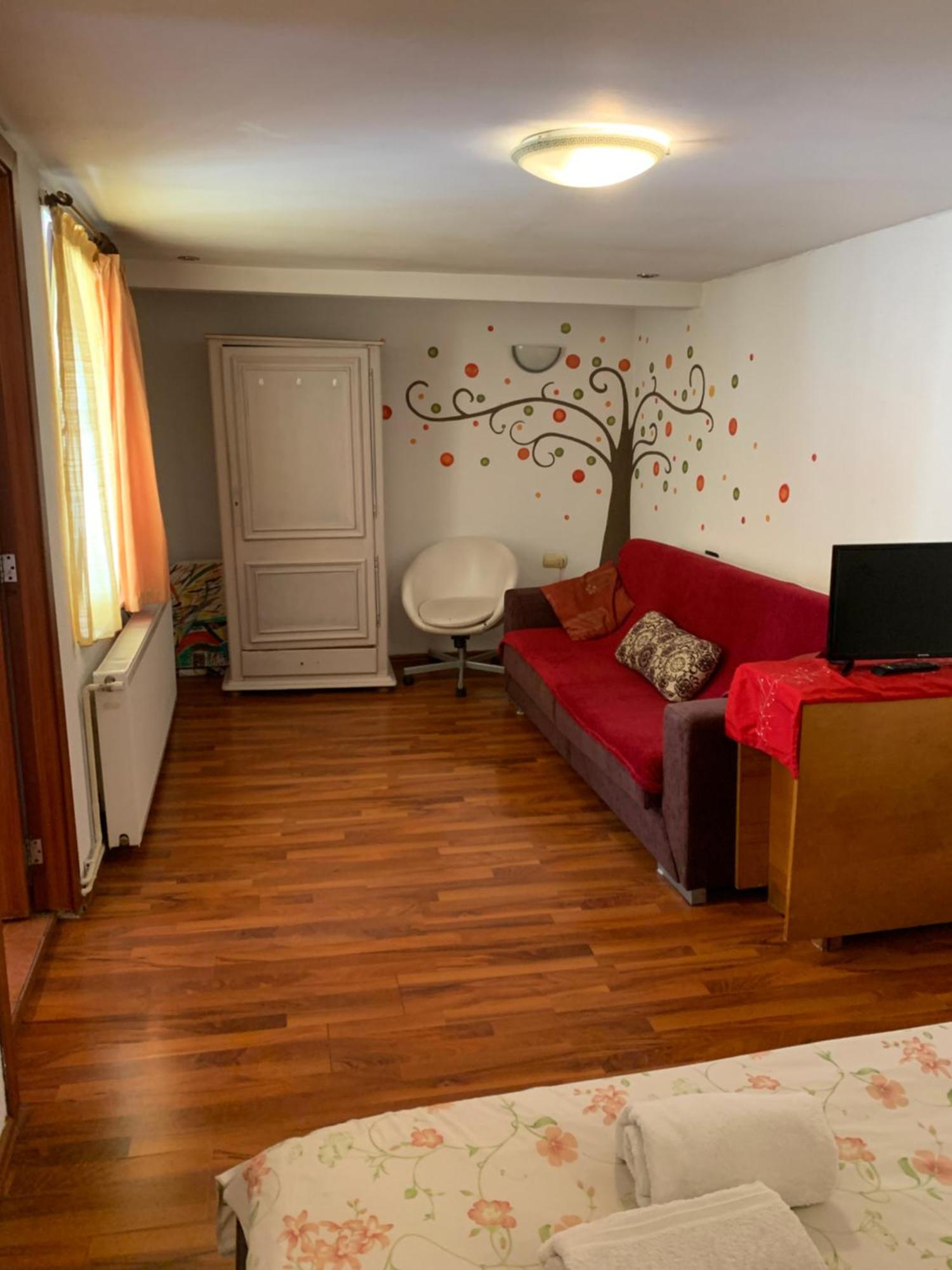 Fantasy Terasa Appartement Braşov Buitenkant foto